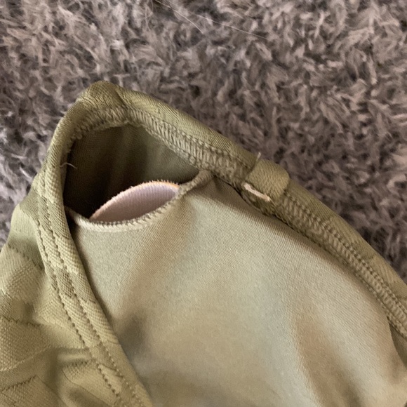 Billabong strapless bikini top - Picture 2 of 5